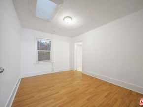 1046 S Fedora Street, Los Angeles CA 90006