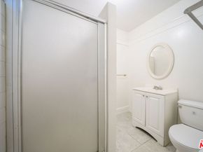 1046 S Fedora Street, Los Angeles CA 90006