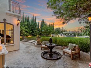 18875 Pasadero Drive, Tarzana CA 91356