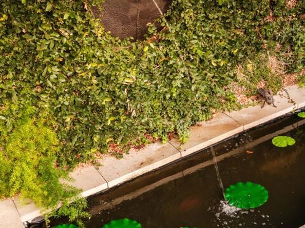 18875 Pasadero Drive, Tarzana CA 91356