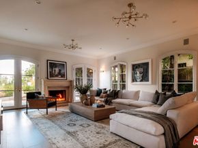 18875 Pasadero Drive, Tarzana CA 91356