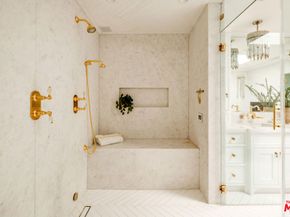 18875 Pasadero Drive, Tarzana CA 91356