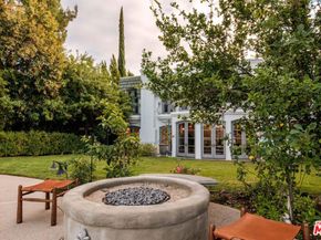 18875 Pasadero Drive, Tarzana CA 91356