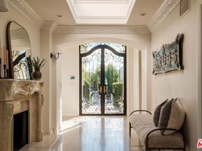 18875 Pasadero Drive, Tarzana CA 91356