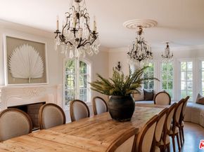 18875 Pasadero Drive, Tarzana CA 91356