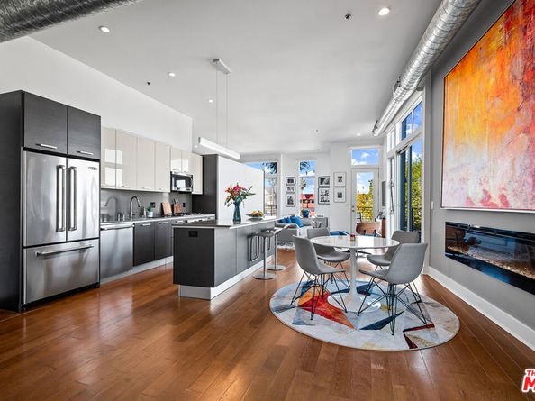 13320 Beach Avenue 304, Marina Del Rey CA 90292