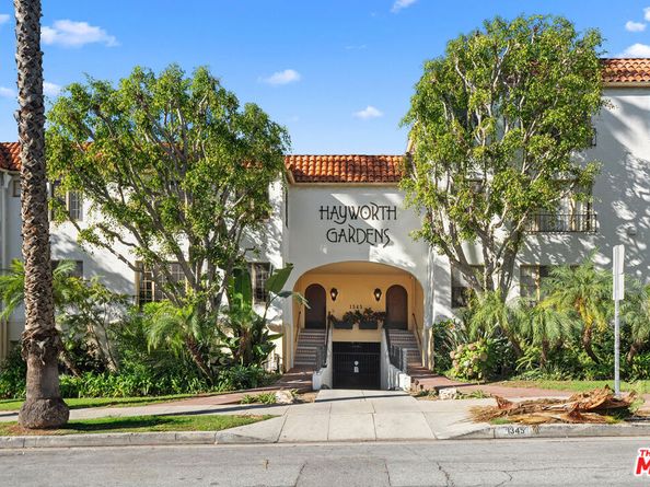 1345 N Hayworth Avenue 209, West Hollywood CA 90046
