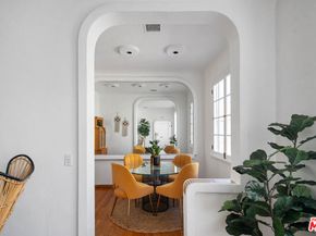 1345 N Hayworth Avenue 209, West Hollywood CA 90046