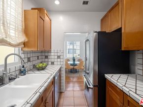 1345 N Hayworth Avenue 209, West Hollywood CA 90046