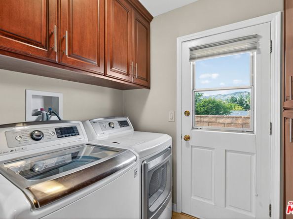 23512 Community Street, West Hills CA 91304