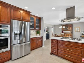 23512 Community Street, West Hills CA 91304