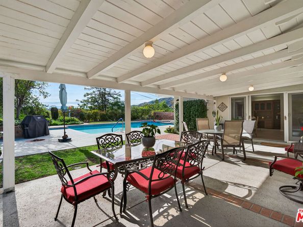 23512 Community Street, West Hills CA 91304