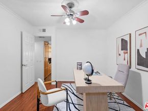 800 S Bronson Avenue, Los Angeles CA 90005