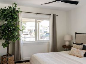 5748 7th Avenue, Los Angeles CA 90043