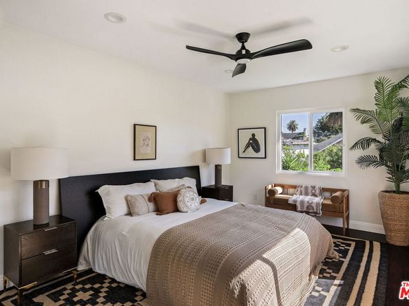 5748 7th Avenue, Los Angeles CA 90043