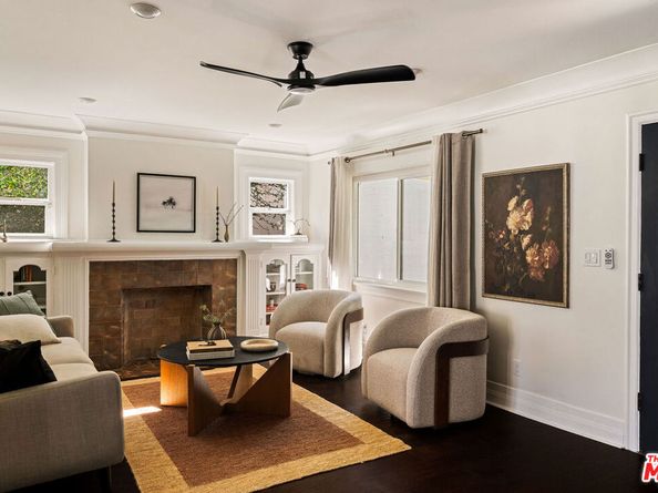 5748 7th Avenue, Los Angeles CA 90043