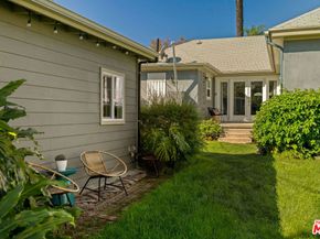 5748 7th Avenue, Los Angeles CA 90043