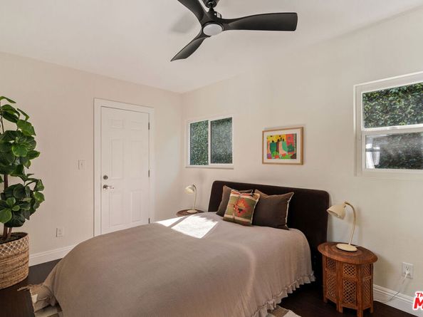 5748 7th Avenue, Los Angeles CA 90043