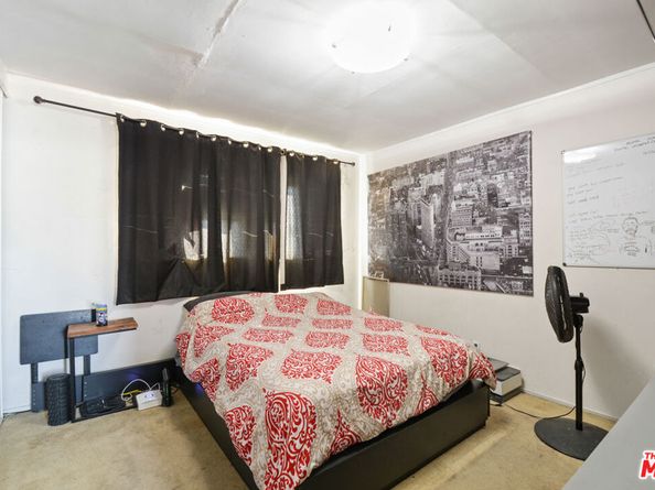 66 W 49th Street, Long Beach CA 90805