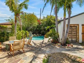 4940 Arcola Avenue, North Hollywood CA 91601