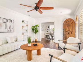 4940 Arcola Avenue, North Hollywood CA 91601