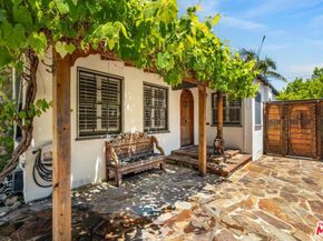 4940 Arcola Avenue, North Hollywood CA 91601