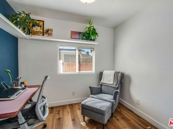 6567 5th Avenue, Los Angeles CA 90043