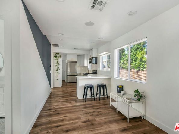 6567 5th Avenue, Los Angeles CA 90043