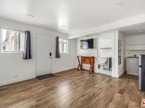 6567 5th Avenue, Los Angeles CA 90043