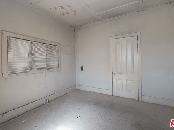 6541 Regent Street, Huntington Park CA 90255