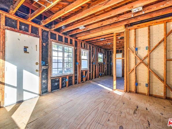 308 E Edgeware Road, Los Angeles CA 90026