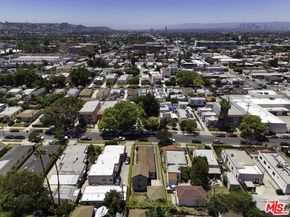 3430 11th Avenue, Los Angeles CA 90018