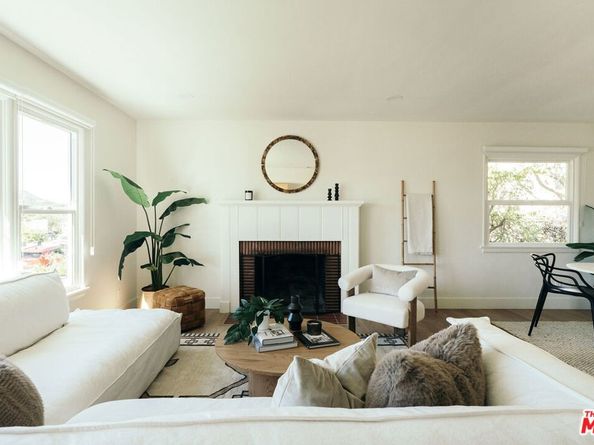 2943 Los Olivos Lane, La Crescenta CA 91214