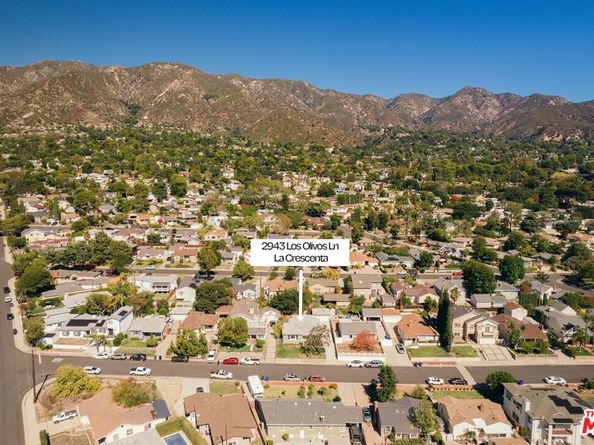 2943 Los Olivos Lane, La Crescenta CA 91214