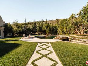 25242 Prado Del Misterio, Calabasas CA 91302