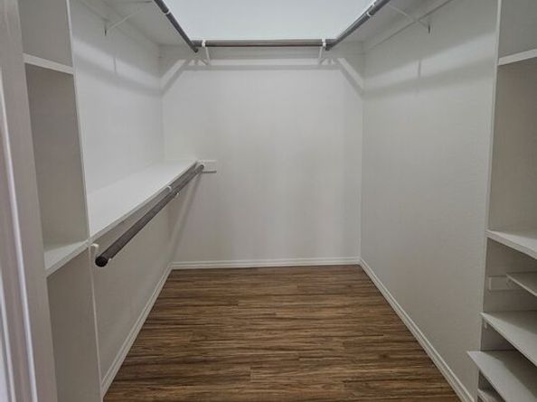 11910 Weddington Street 306, Valley Village CA 91607