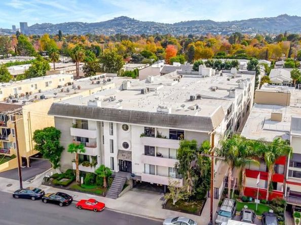 11910 Weddington Street 306, Valley Village CA 91607