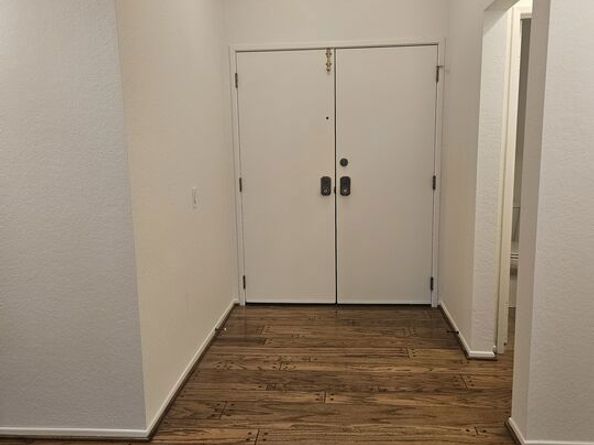 11910 Weddington Street 306, Valley Village CA 91607