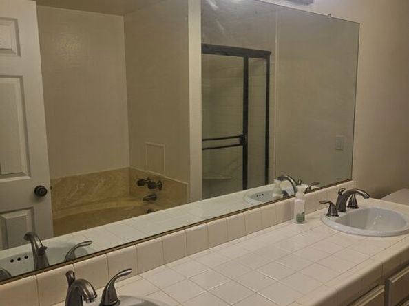 11910 Weddington Street 306, Valley Village CA 91607