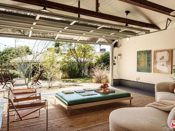 4209 Clayton Avenue, Los Angeles CA 90027