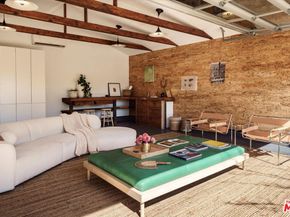 4209 Clayton Avenue, Los Angeles CA 90027