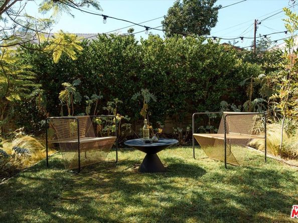 4209 Clayton Avenue, Los Angeles CA 90027