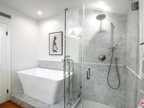 3021 Barry Avenue, Los Angeles CA 90066