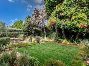 3021 Barry Avenue, Los Angeles CA 90066