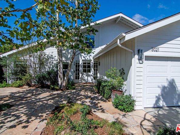 3021 Barry Avenue, Los Angeles CA 90066