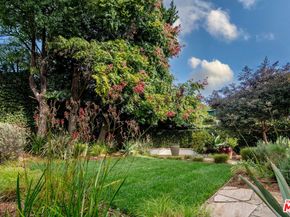 3021 Barry Avenue, Los Angeles CA 90066