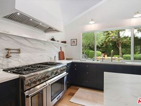 3021 Barry Avenue, Los Angeles CA 90066