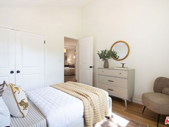 3021 Barry Avenue, Los Angeles CA 90066