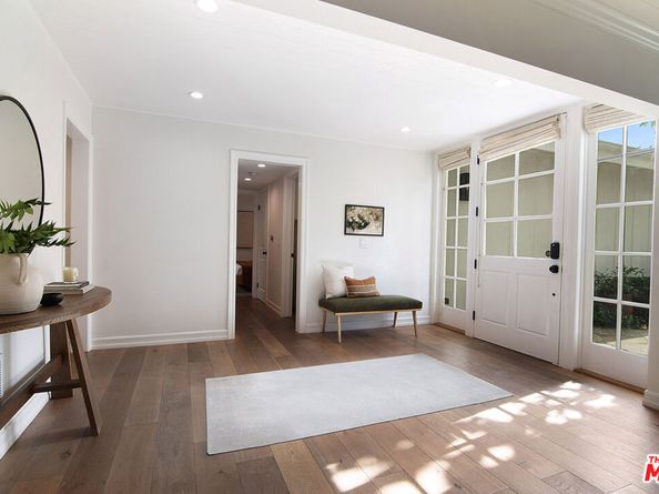 3021 Barry Avenue, Los Angeles CA 90066