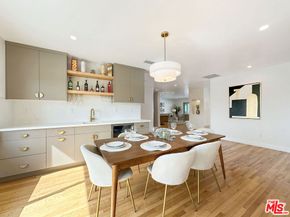 5810 S Halm Avenue, Los Angeles CA 90056